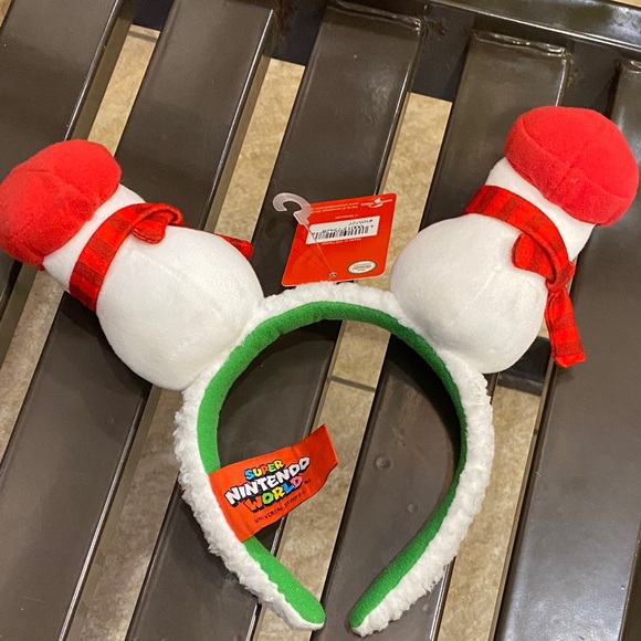 Mario Super Nintendo World Festive Snowman Headband with Red Accents - Picture 4 of 9